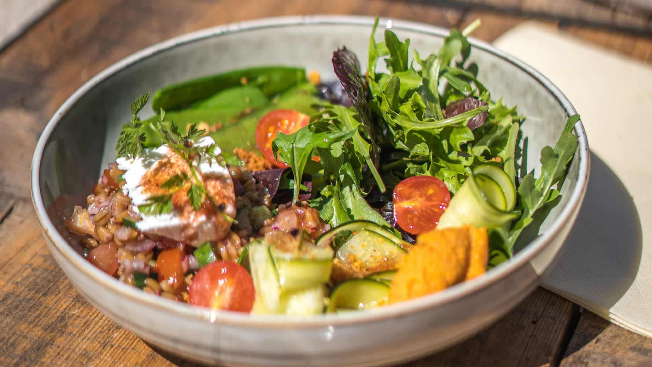 Salade d'épeautre, Poichichade piment bio aix&terra